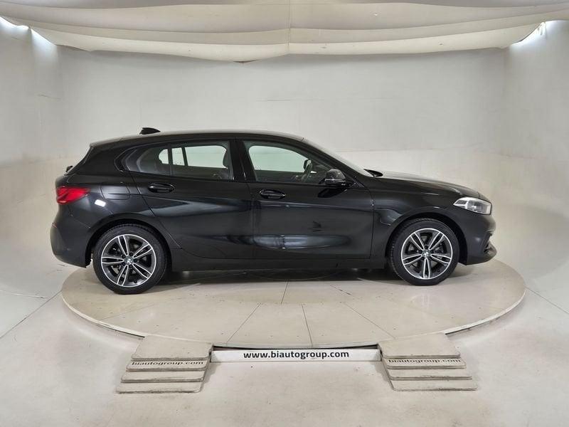 BMW Serie 1 F40 Benzina 118i Sport 140cv auto