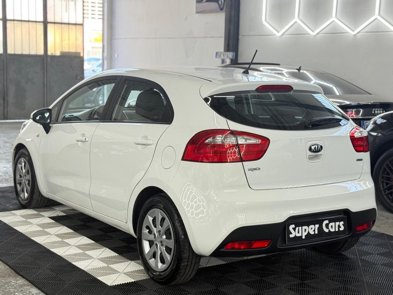 Kia Rio 1.1 CRDi 5p. Active NEOPATENTATI