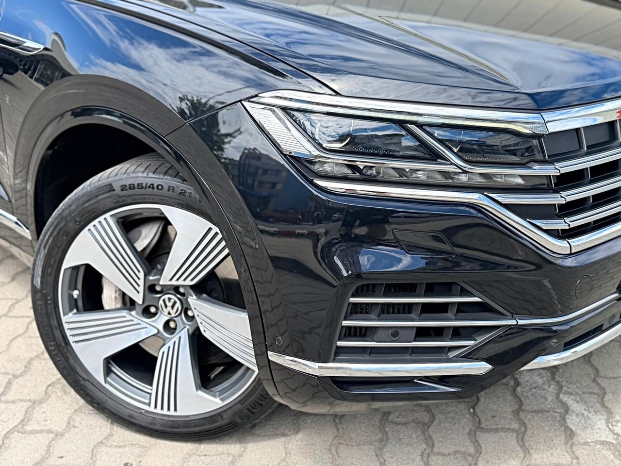 Volkswagen Touareg 3.0 V6 TSI eHybrid 462 CV R