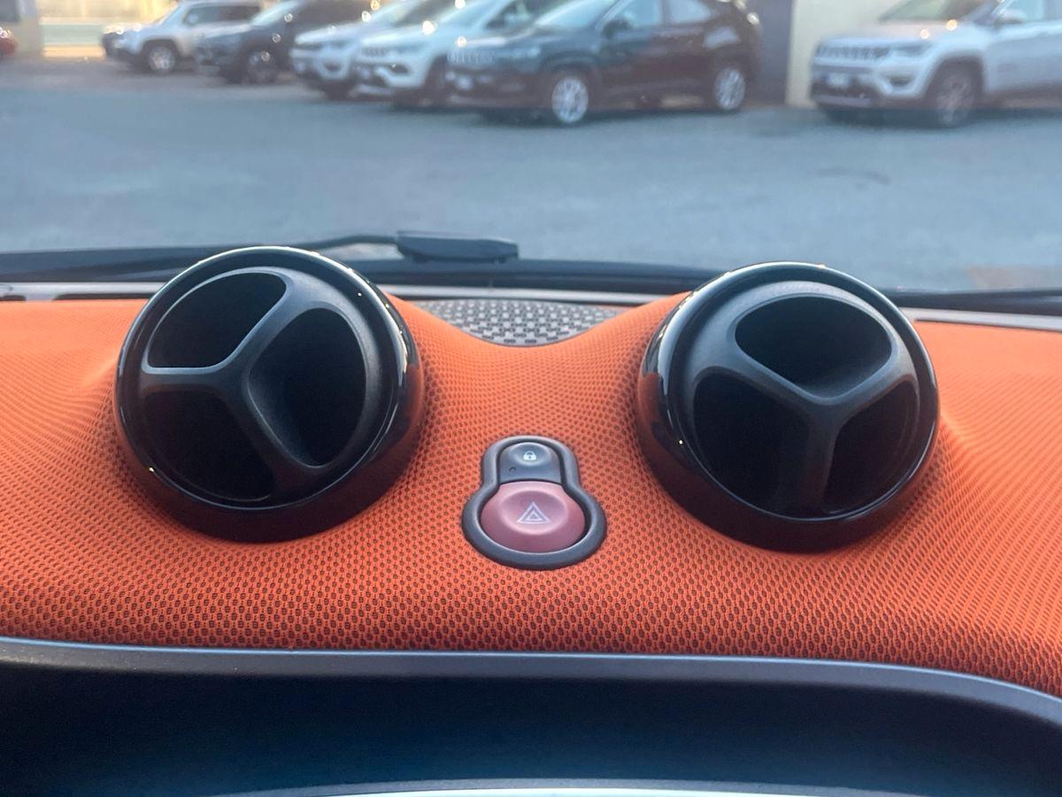SMART Fortwo III 2015 - Fortwo 1.0 Passion 71cv twinamic