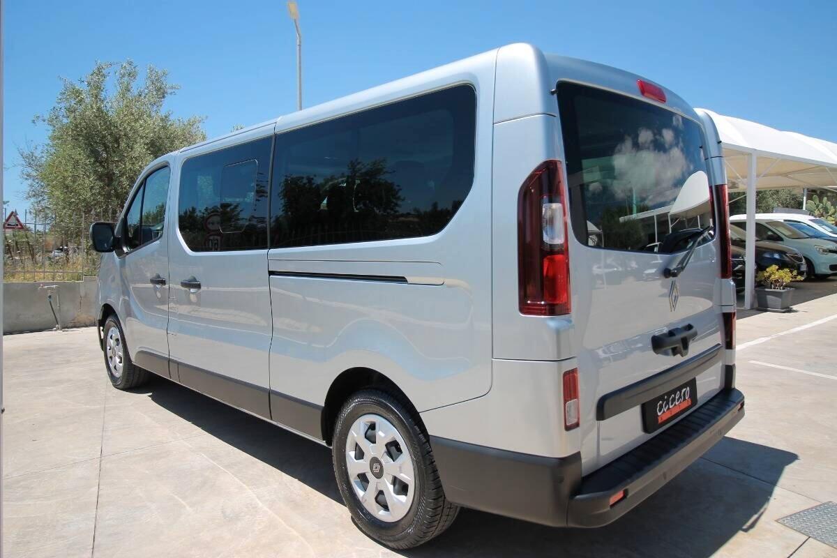 Renault Trafic 9p 150CV PL-TN Authentic|12.2024
