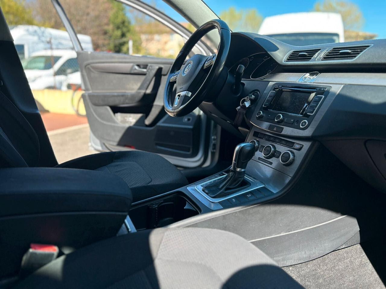 Volkswagen Passat 2014 1.6 Diesel CAMBIO DA REVISIONARE