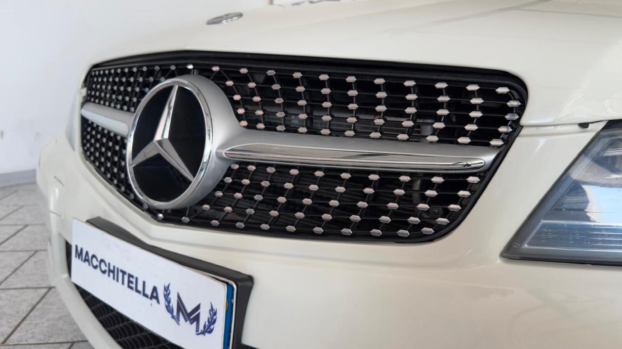 Mercedes-benz C 220 C 220 CDI BlueEFFICIENCY Coupé Avantgarde