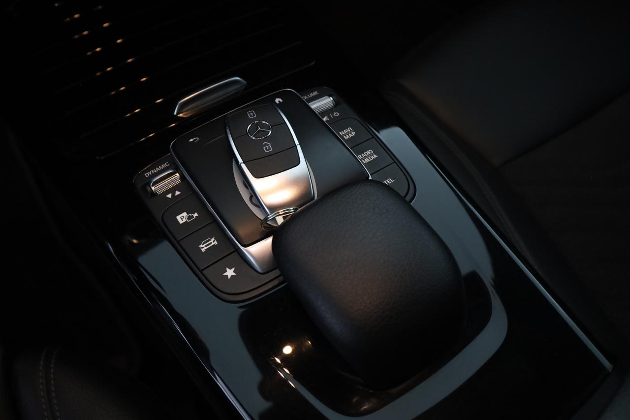 MERCEDES Classe A (W177) A 180 d Automatic Business Extra