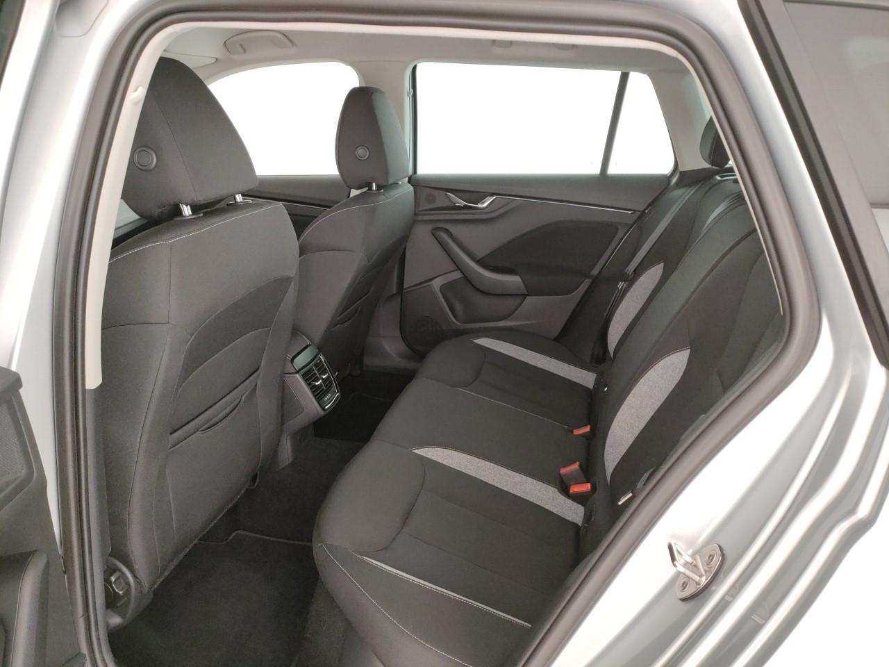 SKODA Kamiq 1.0 tsi Black Dots 115cv dsg