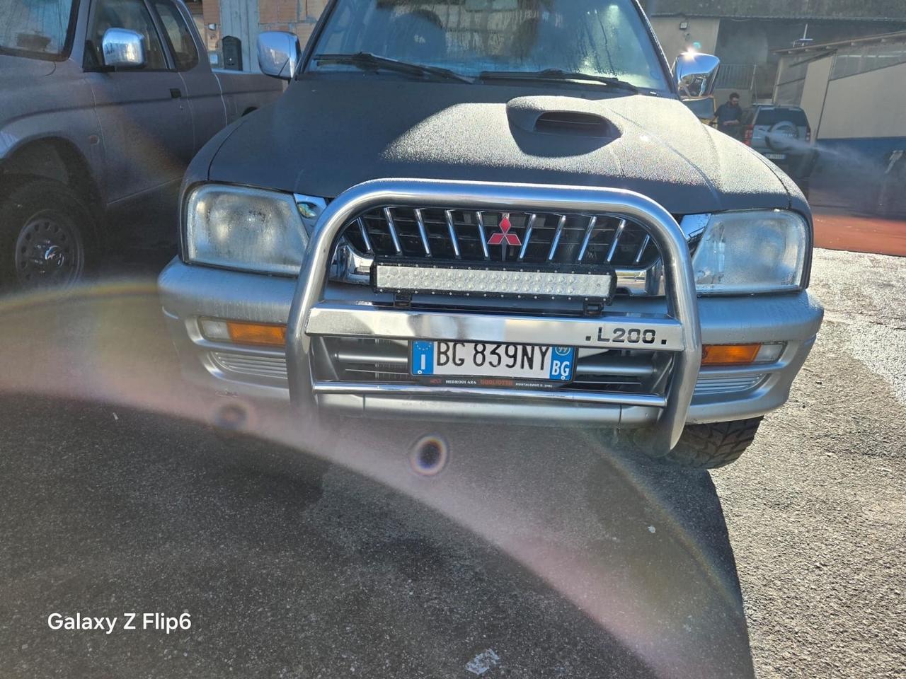 Mitsubishi L200 2.5 TDI 4WD Club Cab Pick-up GL