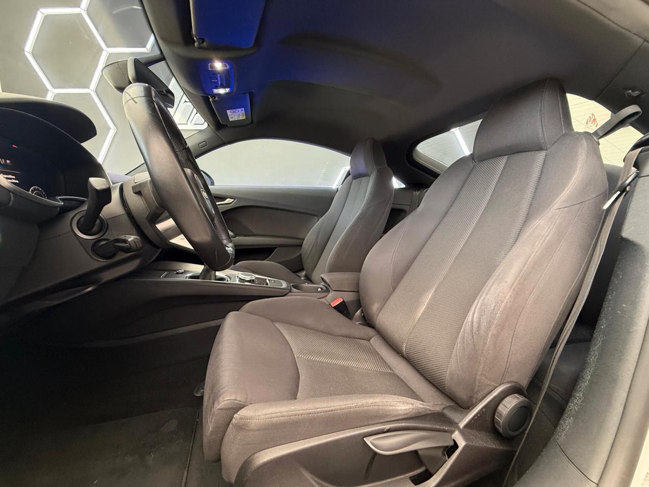 Audi TT Coupé 2.0 TDI ultra