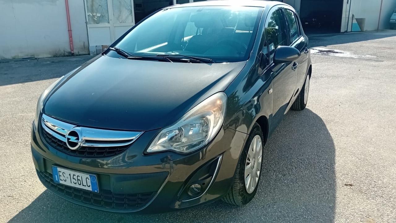 Opel corsa 1.3 mjt/75 cv -5 P-full-2013