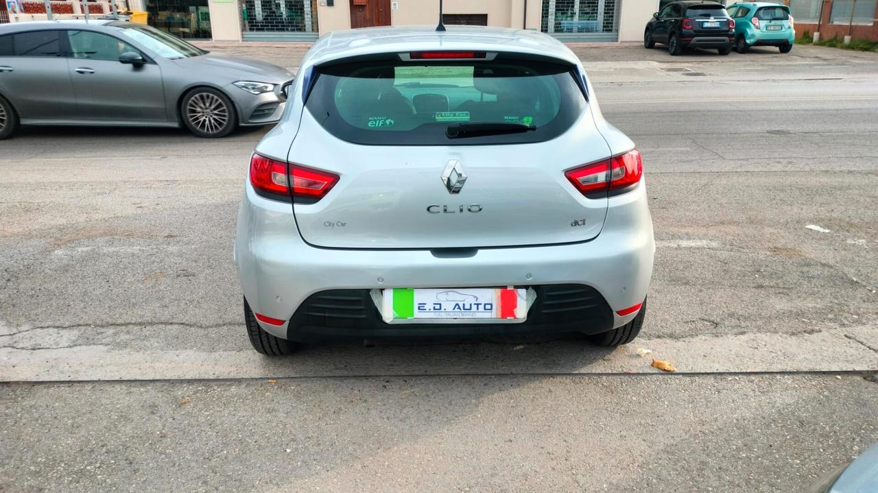Renault Clio dCi 8V 75 CV Start&Stop 5 porte Energy Intens