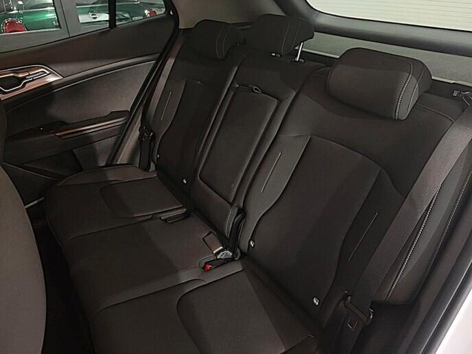 Kia Sportage 1.6 CRDi MHEV DCT Business