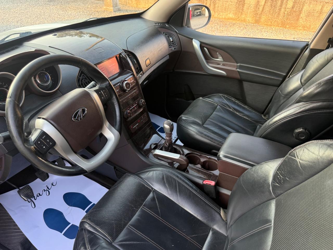 Mahindra XUV500 2.2 16V FWD W8