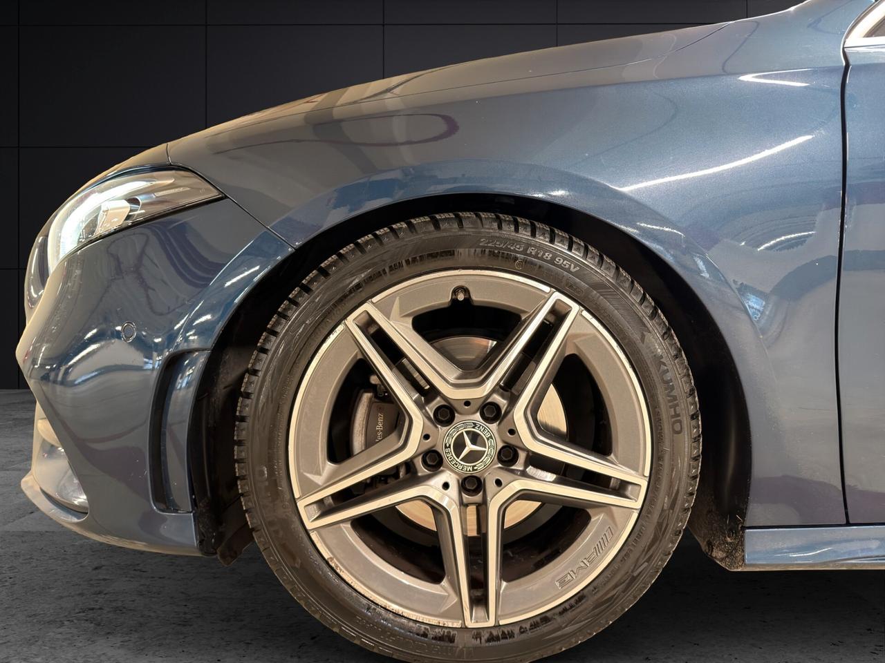 Mercedes-benz A 200 200d Automatic Amg Premium