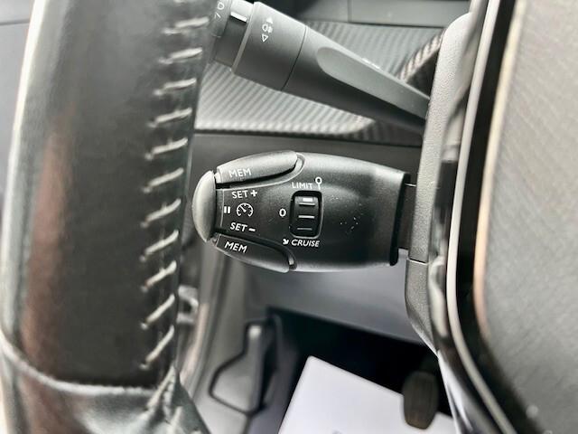 Peugeot 208 II1.2 puretech Active s " X NEOPATENTATI "