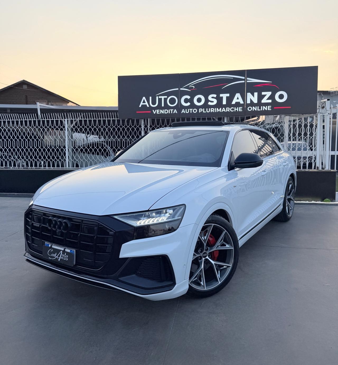 Audi Q8 50 TDI 286 CV S line SUPER FULL