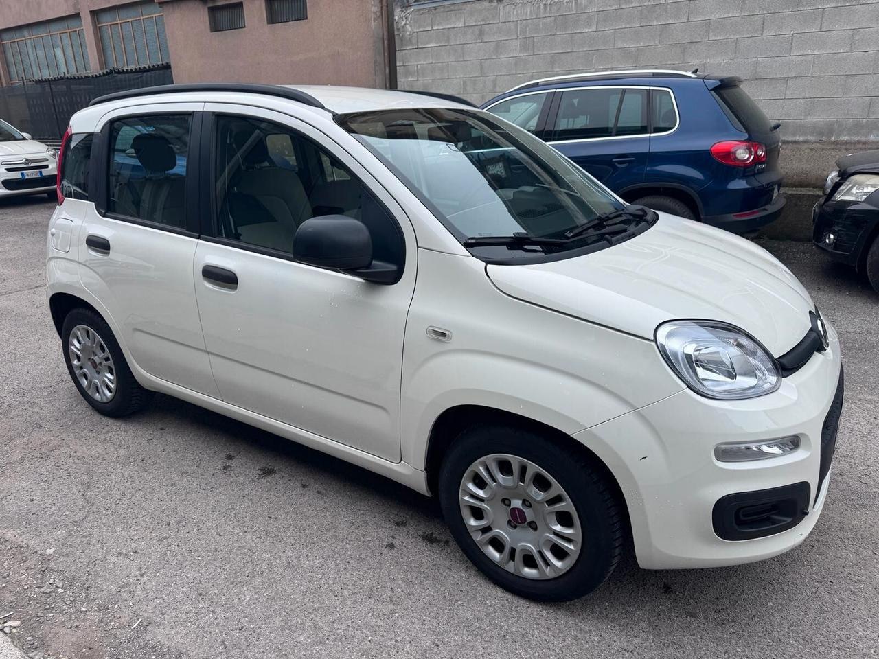 Fiat Panda 1.2 Lounge*EURO5*NEOPATENTATI