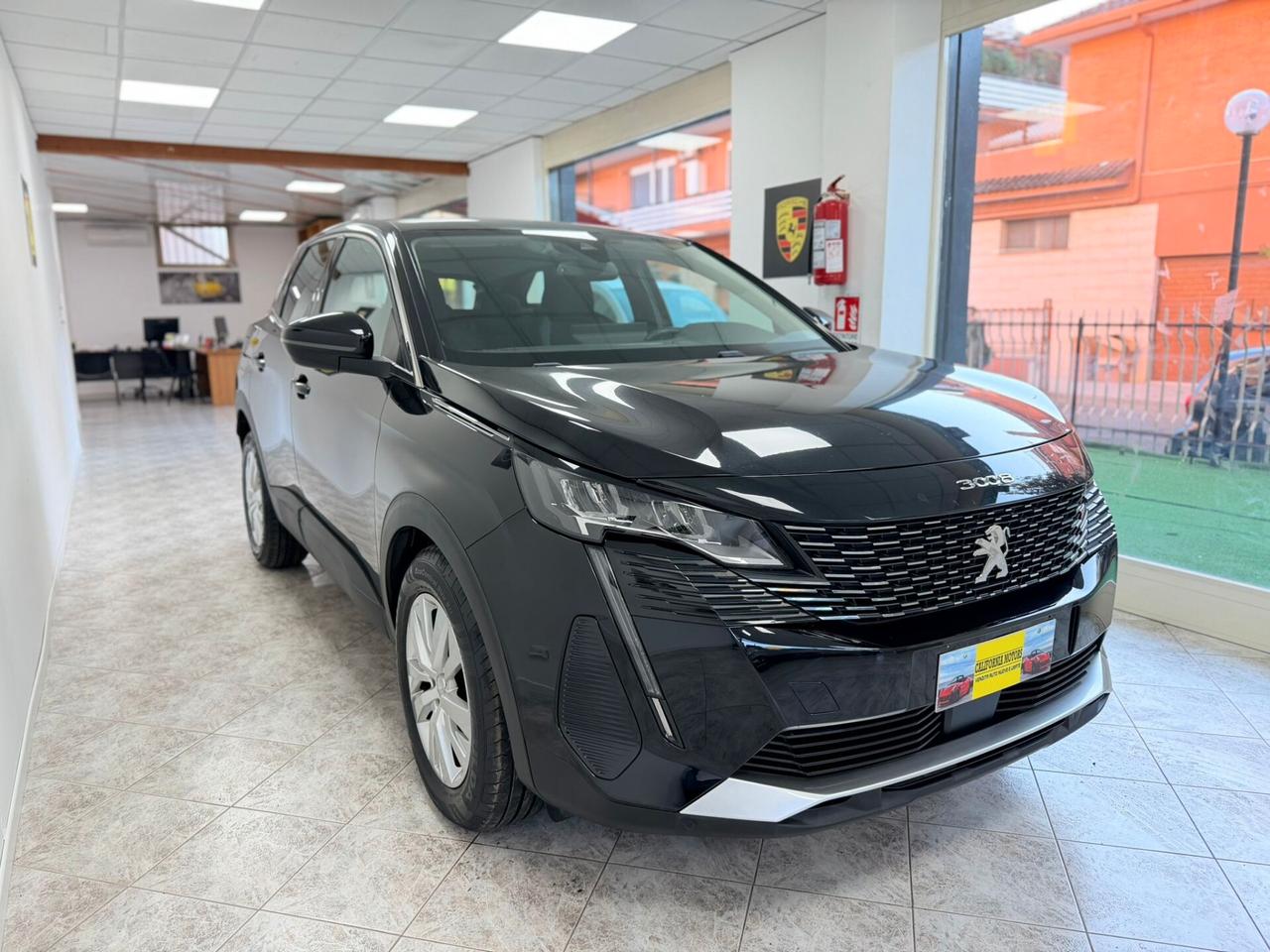 Peugeot 3008 1.5 diesel 131CV EAT8 Allure anno 12/2021 Permute Garanzia Finanziamenti