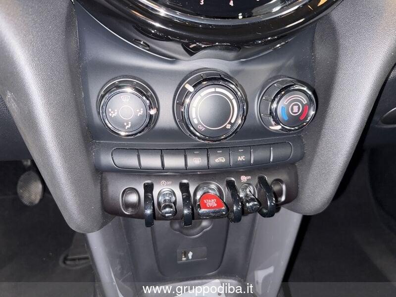 MINI Mini 5 porte Mini F55 2021 5p Mini 5p 1.5 One Essential 75cv