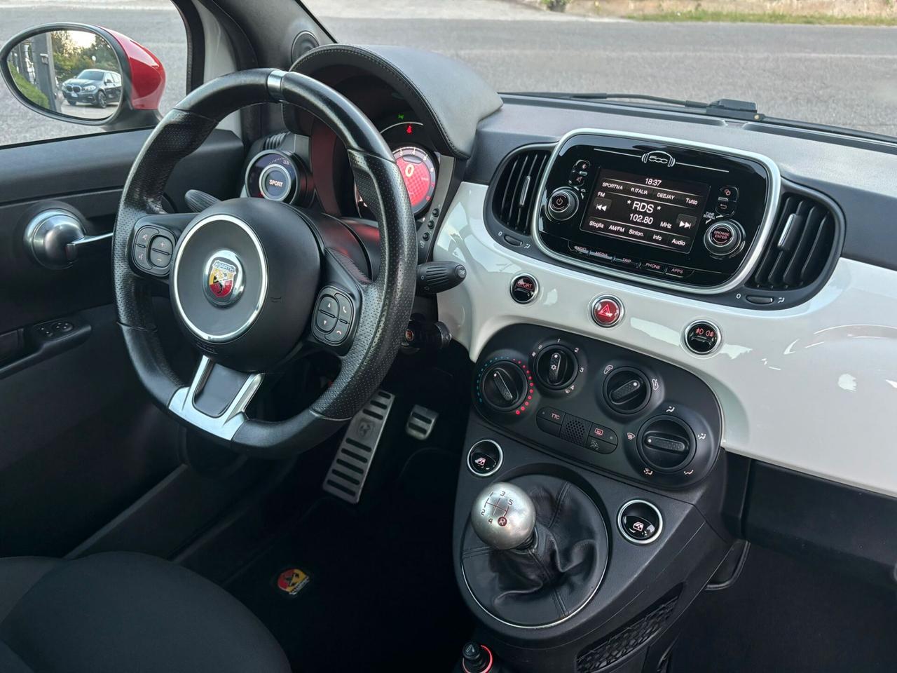 Abarth 595 1.4 Turbo T-Jet 145 CV