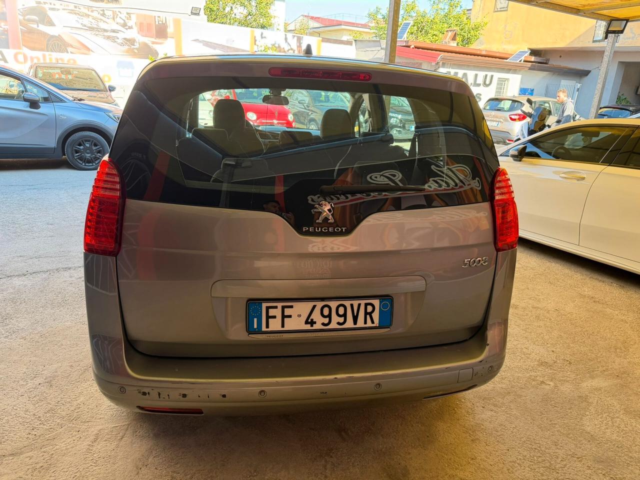 Peugeot 5008 1.6cc diesel 12 mesi garanzia-2016