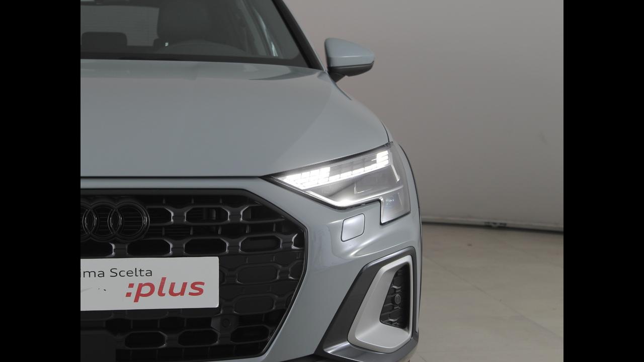 AUDI A3 IV 2024 allstreet - A3 allstreet 35 2.0 tdi Business s-tronic