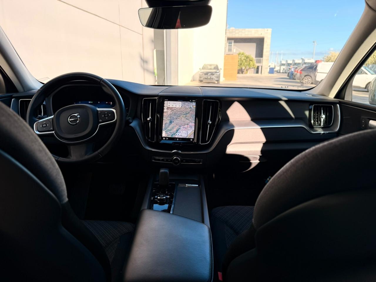Volvo XC 60 XC60 B4 (d) automatico Core N1