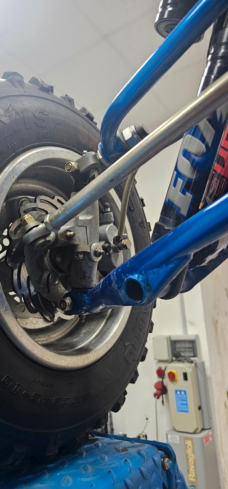 Yamaha YFZ 450 Special edition FOX AKRAPOVIC