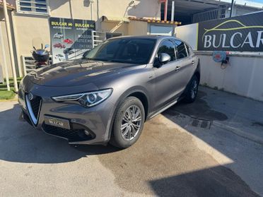 Alfa Romeo Stelvio 2.2 Turbodiesel 180 CV AT8 Q4 Business