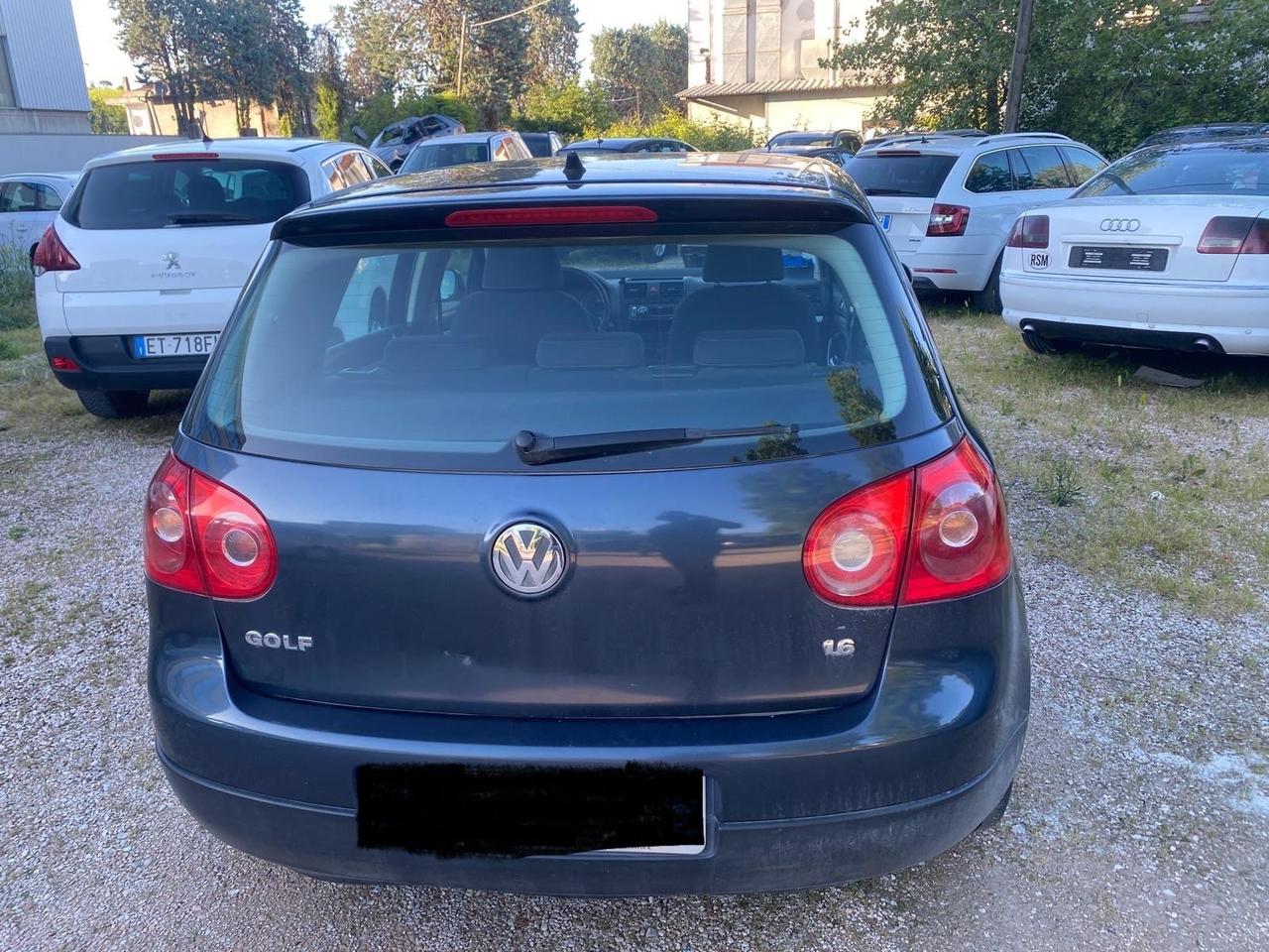 Volkswagen Golf 1.6 5p. Comfortline