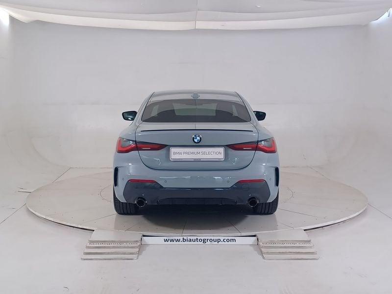 BMW Serie 4 Coupé Serie 4 G22 2020 Coupe Diesel 420d Coupe mhev 48V xdrive Msport auto