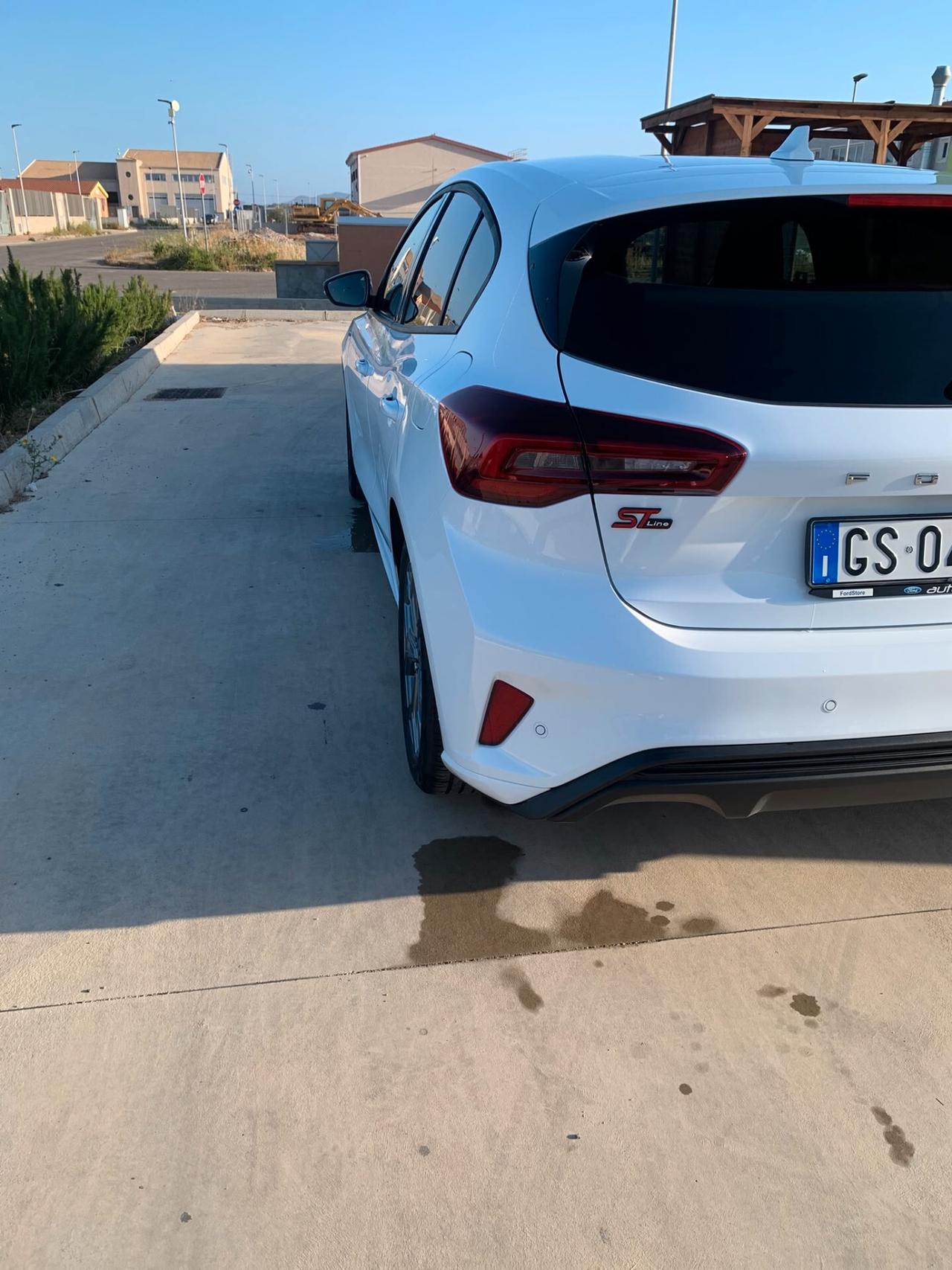 Ford Focus 1.0 EcoBoost Hybrid 125 CV 5p. ST-Line