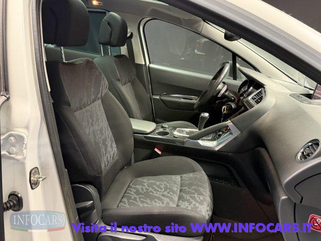 PEUGEOT 3008 1.6 e-HDi 112CV Autom.