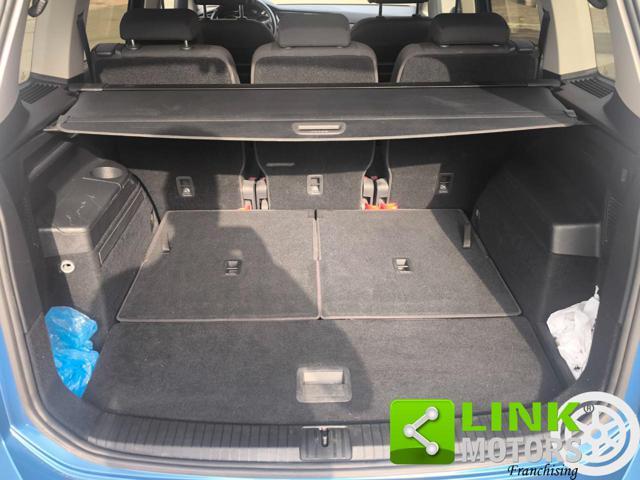 VOLKSWAGEN Touran 2.0 TDI 150 CV SCR DSG Comfortline BlueMotion Tech