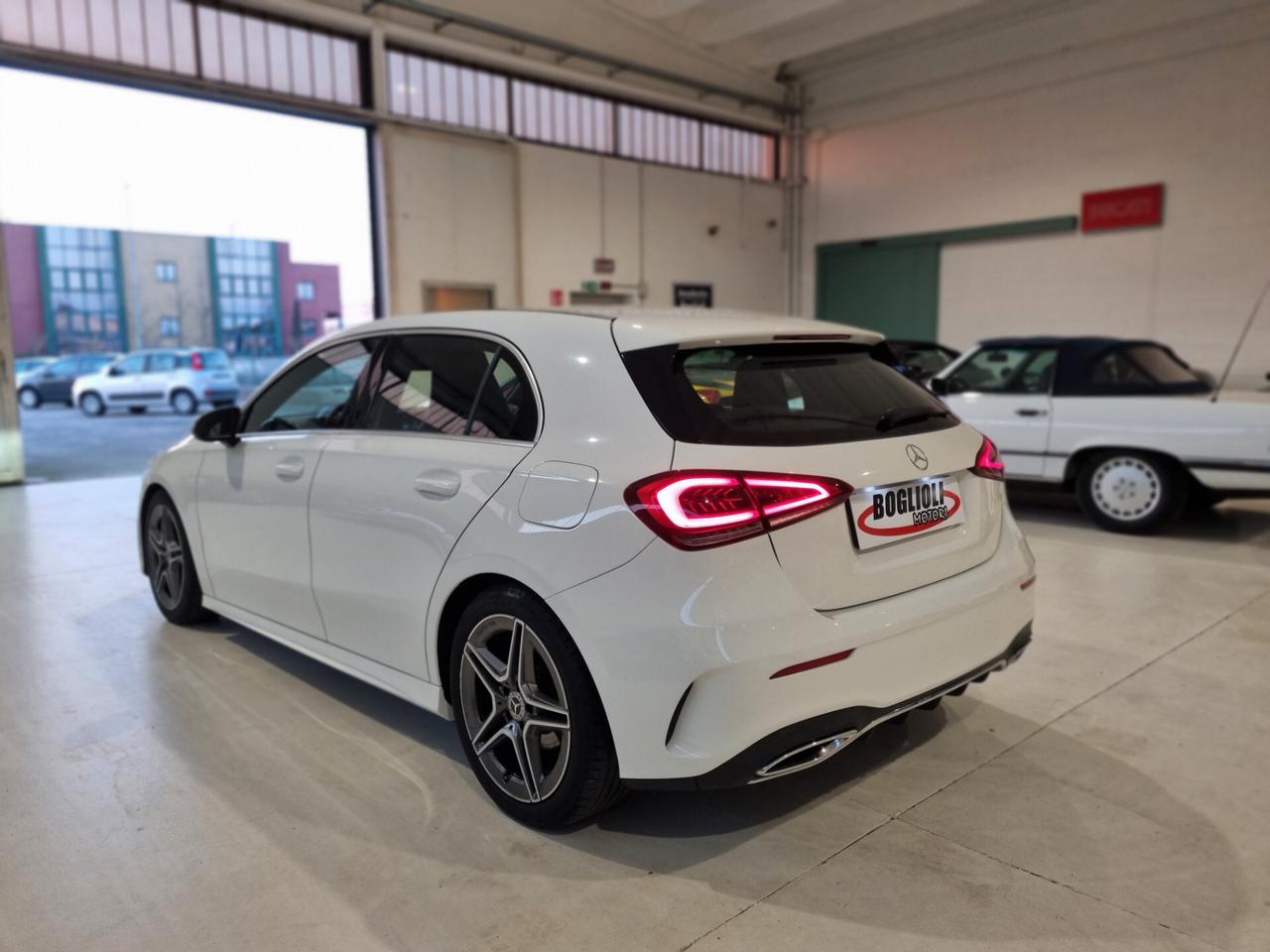 Mercedes-Benz A 180 d Automatic Premium AMG