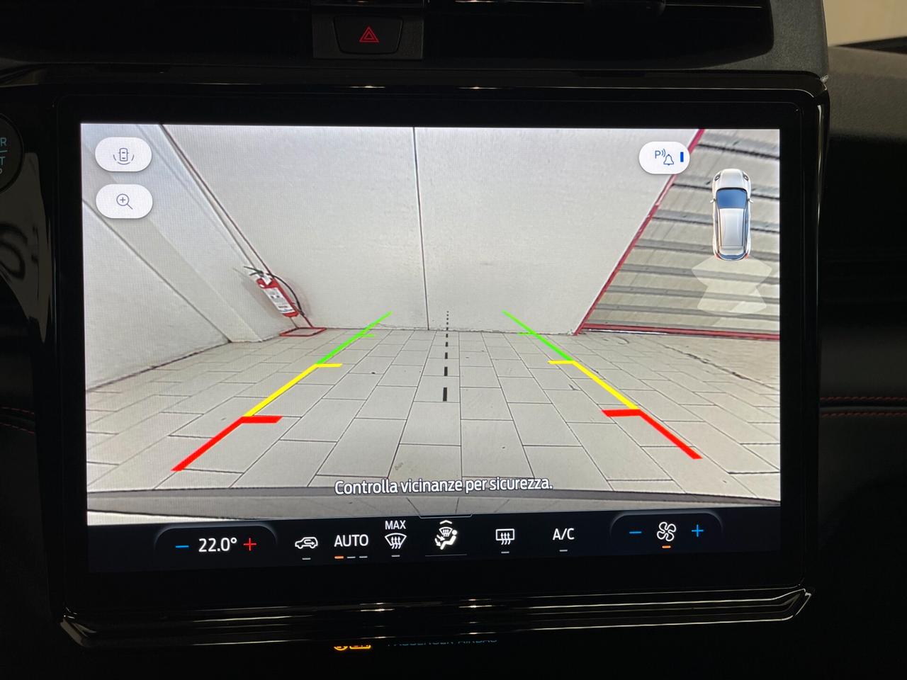 Ford Puma ST-Line 1.0 125cv hybrid-LEGGI SOTTO