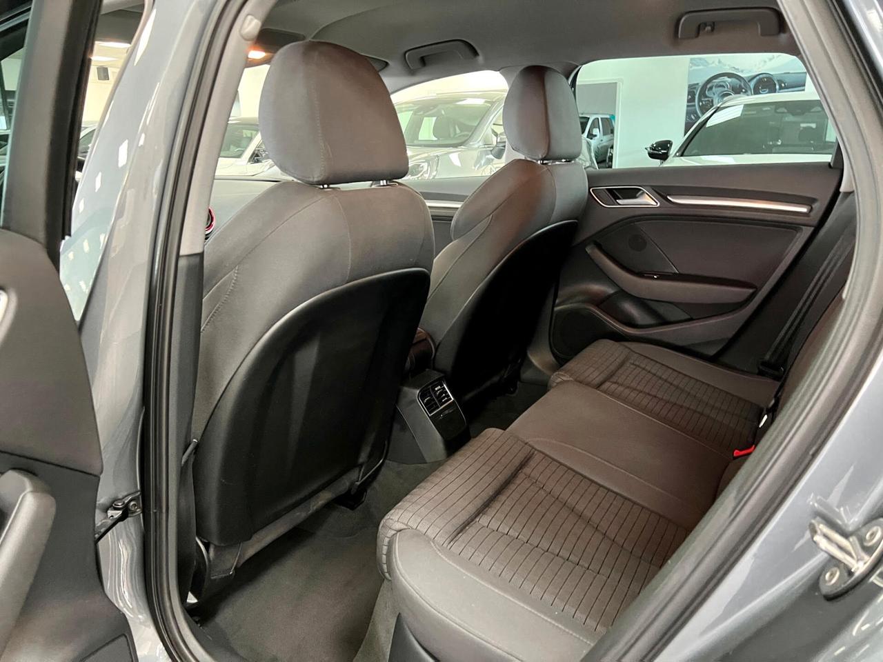 Audi A3 1.6 TDI 116 CV Business