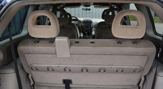 Chrysler Voyager 2.5 CRD LE * 7 POSTI *