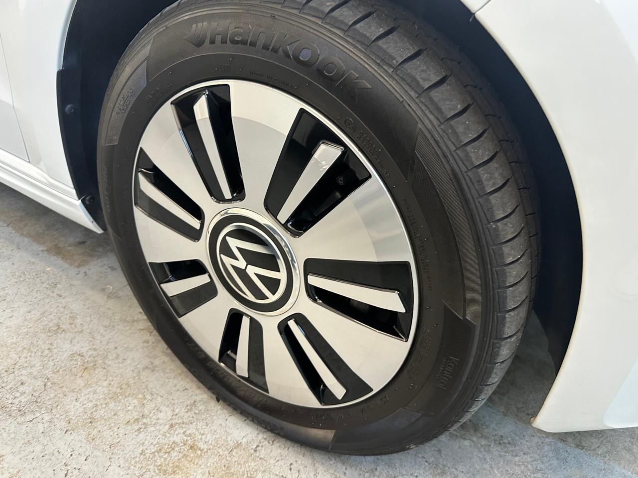 Volkswagen up! e-up! 82 CV
