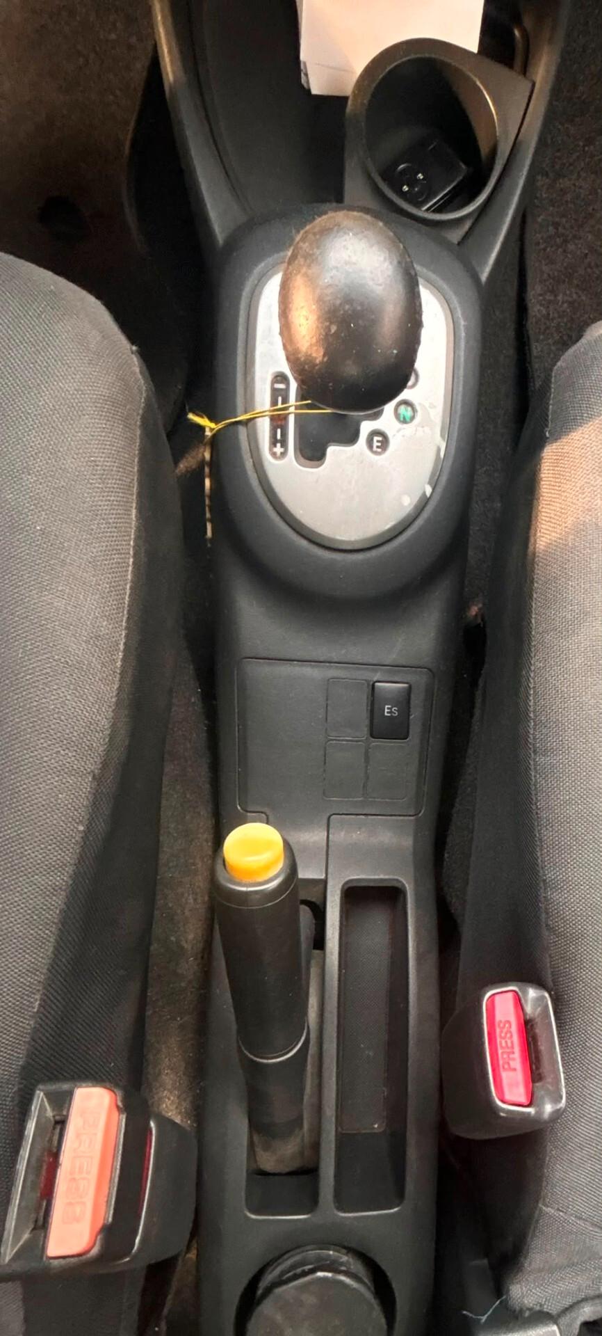 Toyota Yaris 1.4 D-4D 3 porte Sol
