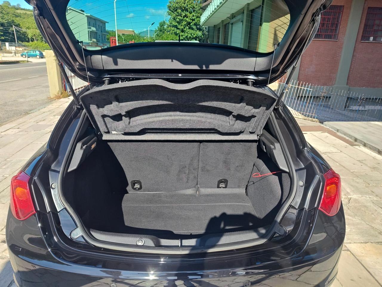 ALFA ROMEO GIULIETTA 1.6 JTDM 120 CV SPORT CARBON EDITION