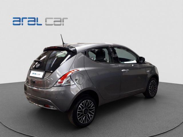 LANCIA Ypsilon 1.0 FireFly 5 porte S&S Hybrid Platino