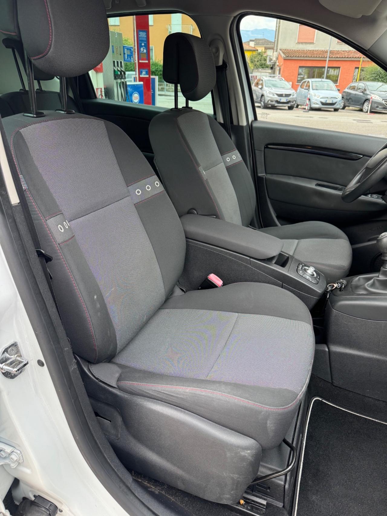 Renault Scenic Scénic XMod 1.5 dCi 110CV Wave