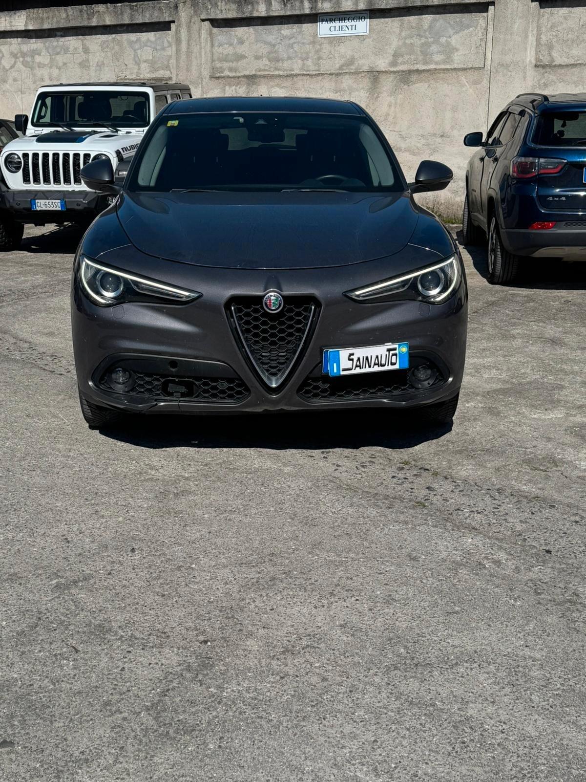 Alfa Romeo Stelvio 2.2 Turbodiesel 210 CV AT8 Q4 Executive Garanzia