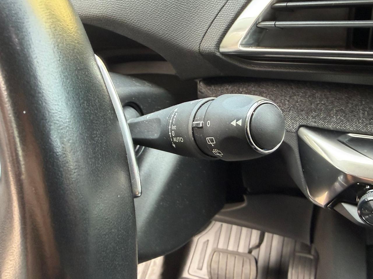 Peugeot 3008 Allure Pack 1.5 Blue HDI 130 #50512