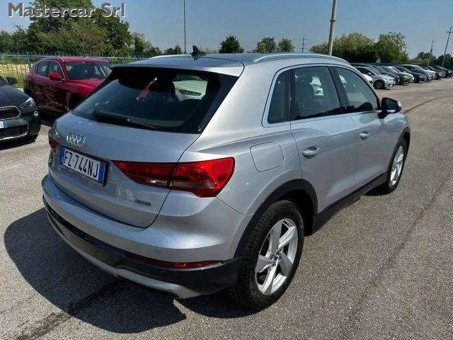 AUDI Q3 35 2.0 tdi Business Advanced quattro - FZ744NJ