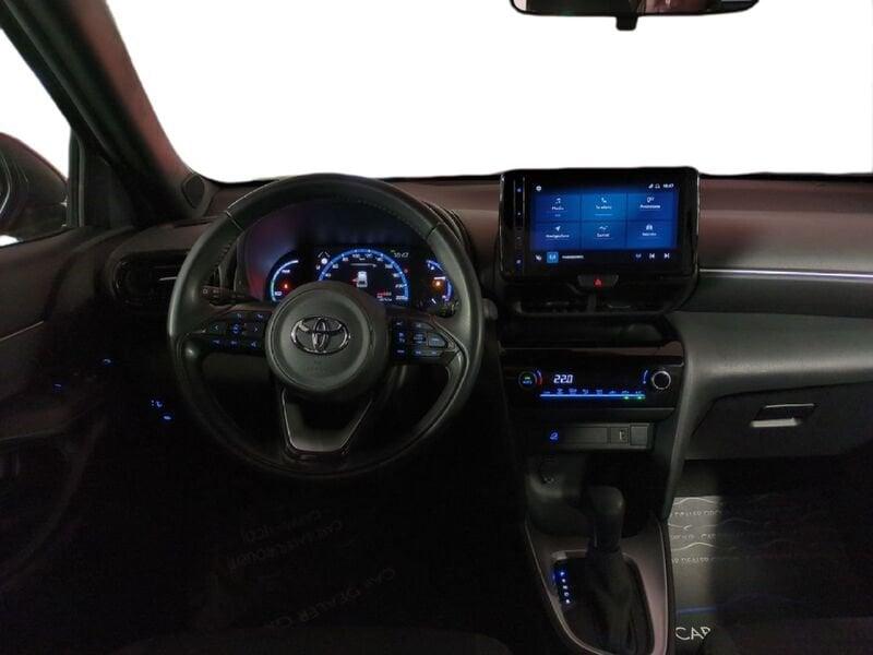 Toyota Yaris Cross 1.5 Hybrid 5p. E-CVT AWD-i Trend