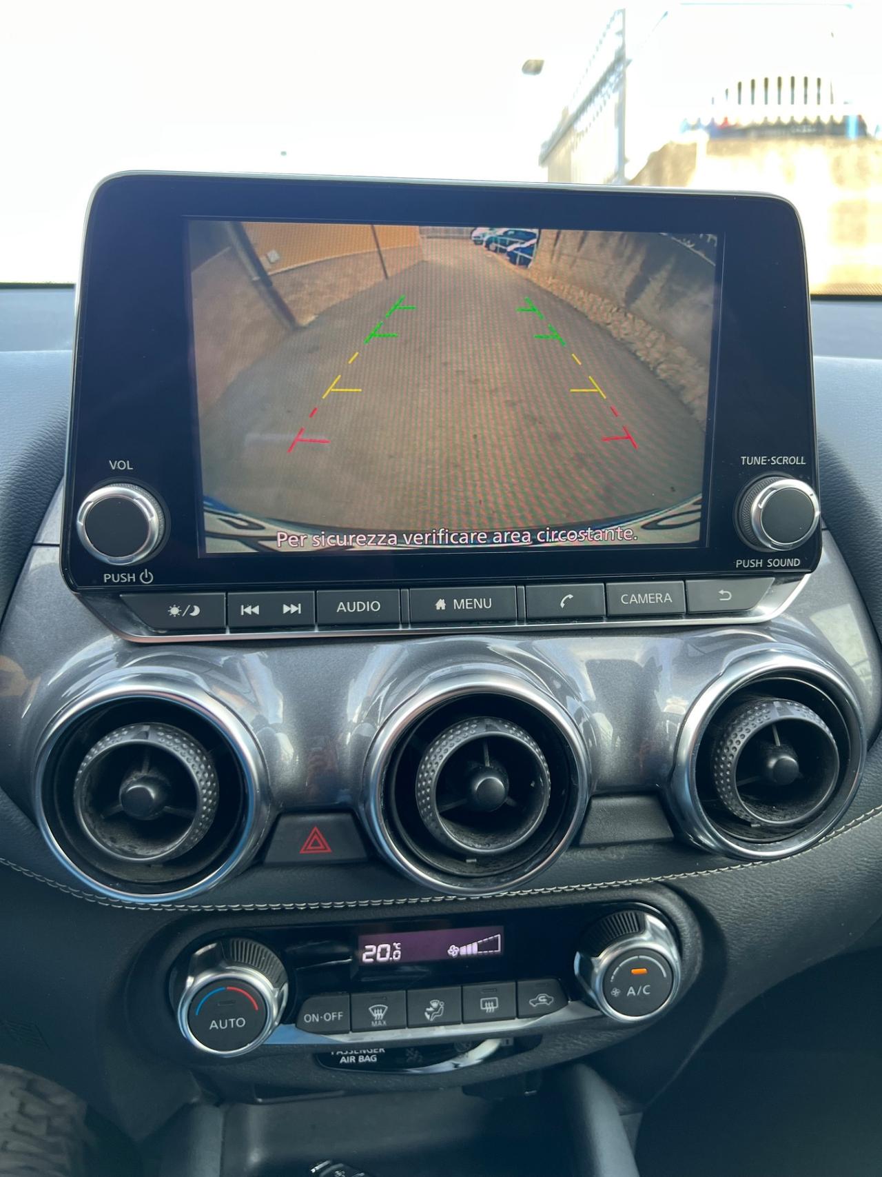 Nissan Juke 1.0 DIG-T 114 CV Tekna 2022