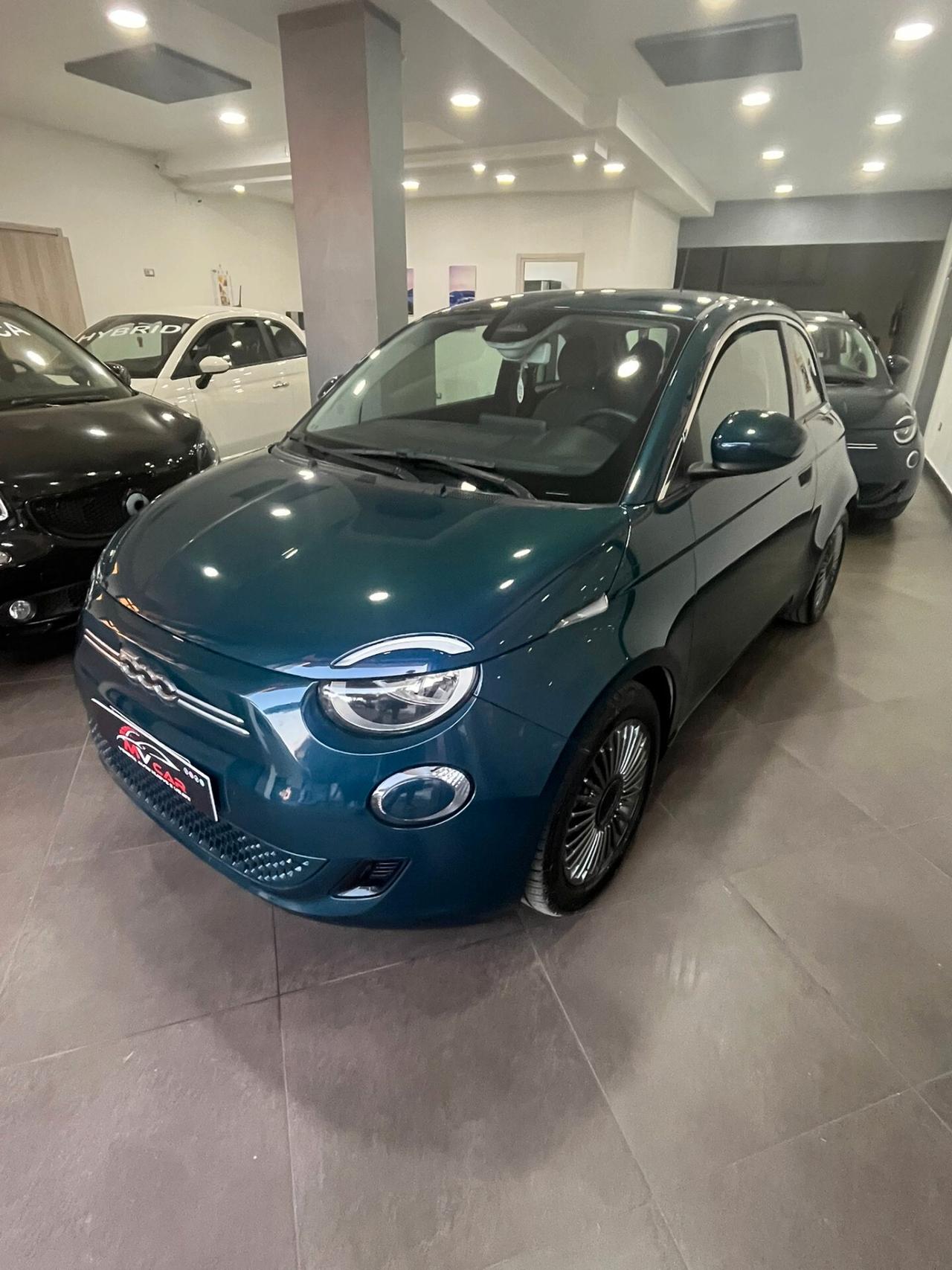 Fiat 500 Icon Berlina 42 kWh