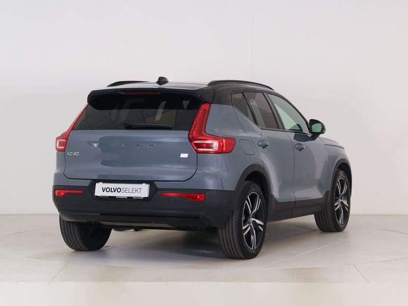 Volvo XC40 T4 Recharge Plug-in Hybrid R-design