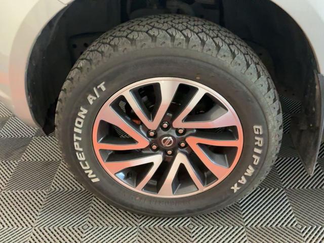 NISSAN Navara 2.5 dCi 190 CV 4WD Double Cab LE CAMBIO AUTOMATICO