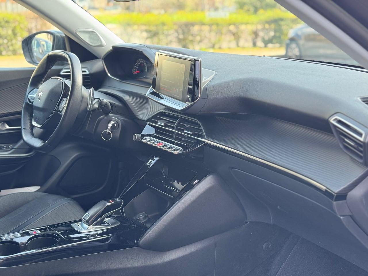 Peugeot 2008 GT Pack 1.2 PureTech 130 #9911